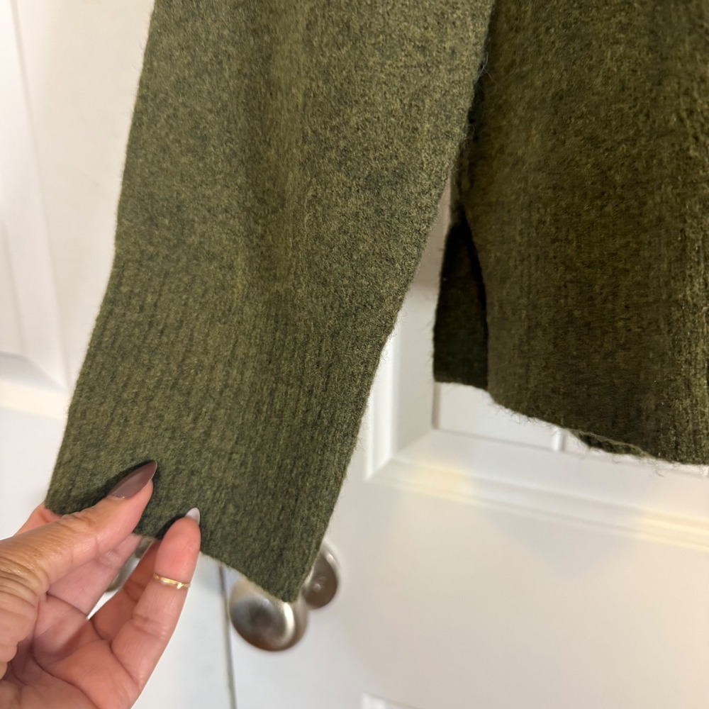 J.Crew NWT Extra-Soft Crewneck Sweater Olive Green Moss Wool Blend BU223 XL $89 - Picture 4 of 9